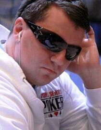 Игру в покер Андрей Заиченко бросать не планирует
