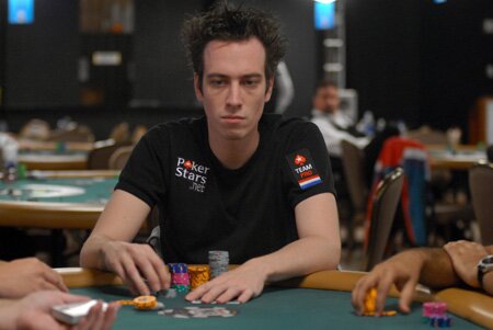 Трансляции WSOP - Фельдхус зажигает!