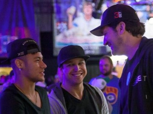Неймар на WSOP и чаевые Фила Хельмута: обзор твиттеров