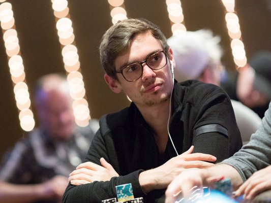 Будни Федора Хольца на Aussie Millions