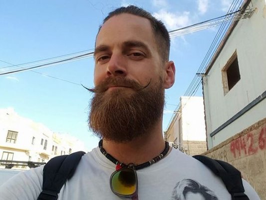 Чемпион на 16%