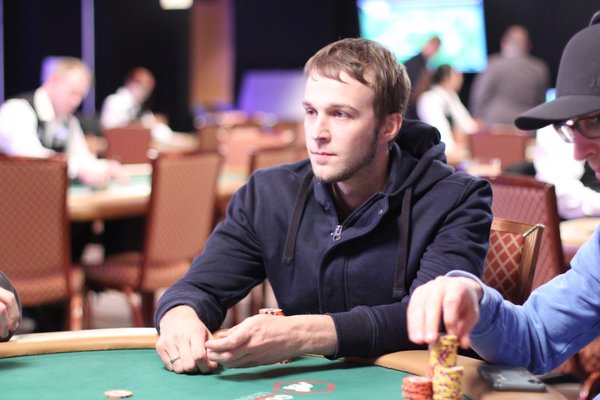 Андрей Жигалов занял второе место в чемпионате по раззу за $10,000