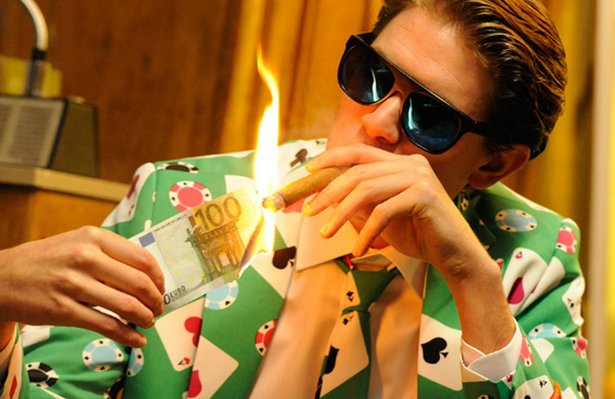Ограбление на WSOP и самый дорогой турнир: обзор новостей
