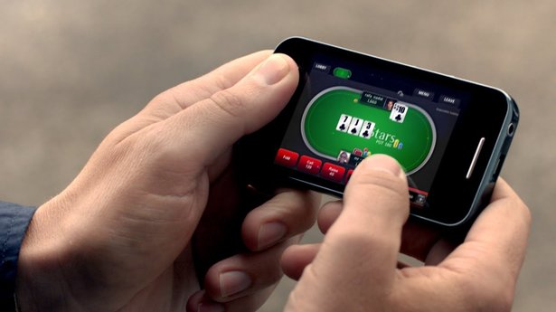 Пять лучших румов для игры со смартфона