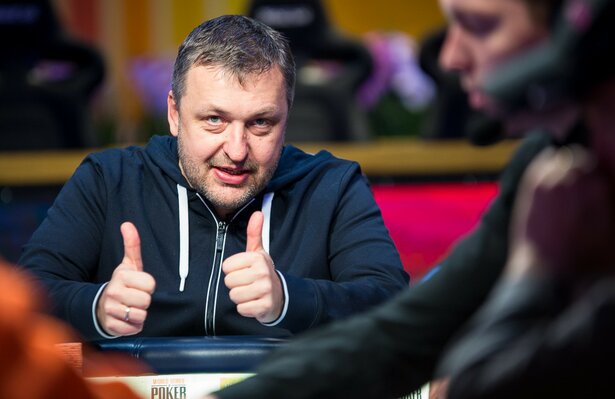 "Готов отправить за тобой личный самолет". Большая игра на CoinPoker