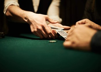 карты покер как играет шулера