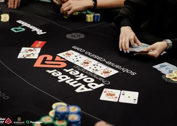 Производственный брак или мошенничество? В колодах для ТВ-столов нашли заметные дефекты