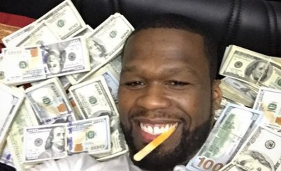 50 Cent провел мастер-класс по выбиванию покерных долгов