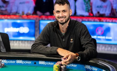 Бронзовый призер главного турнира WSOP рассказал, почему выкинул QQ в топ-6