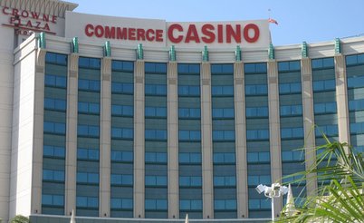 Игроки против казино Commerce