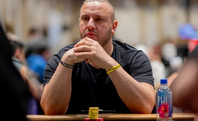 WSOP Main Event, день 4: Арсений Кармацкий в группе лидеров, возрождение Мизрахи
