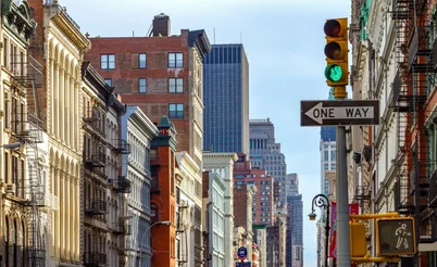 Не ходите, дети, вы в Нью-Йорк играть!