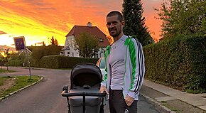 Новая жизнь Гаса Хансена: обзор соцсетей